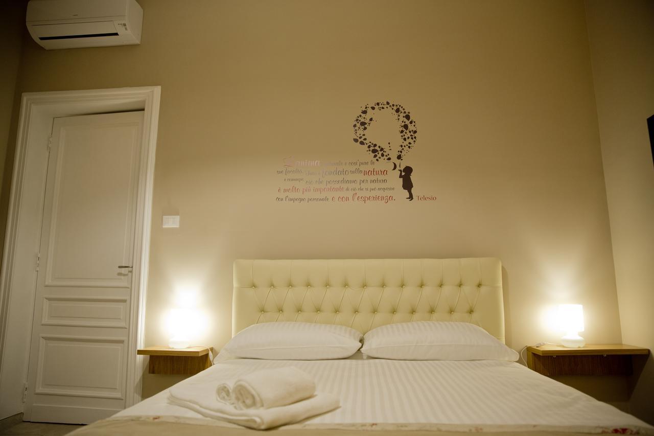 코센차 Svevo B&B 외부 사진